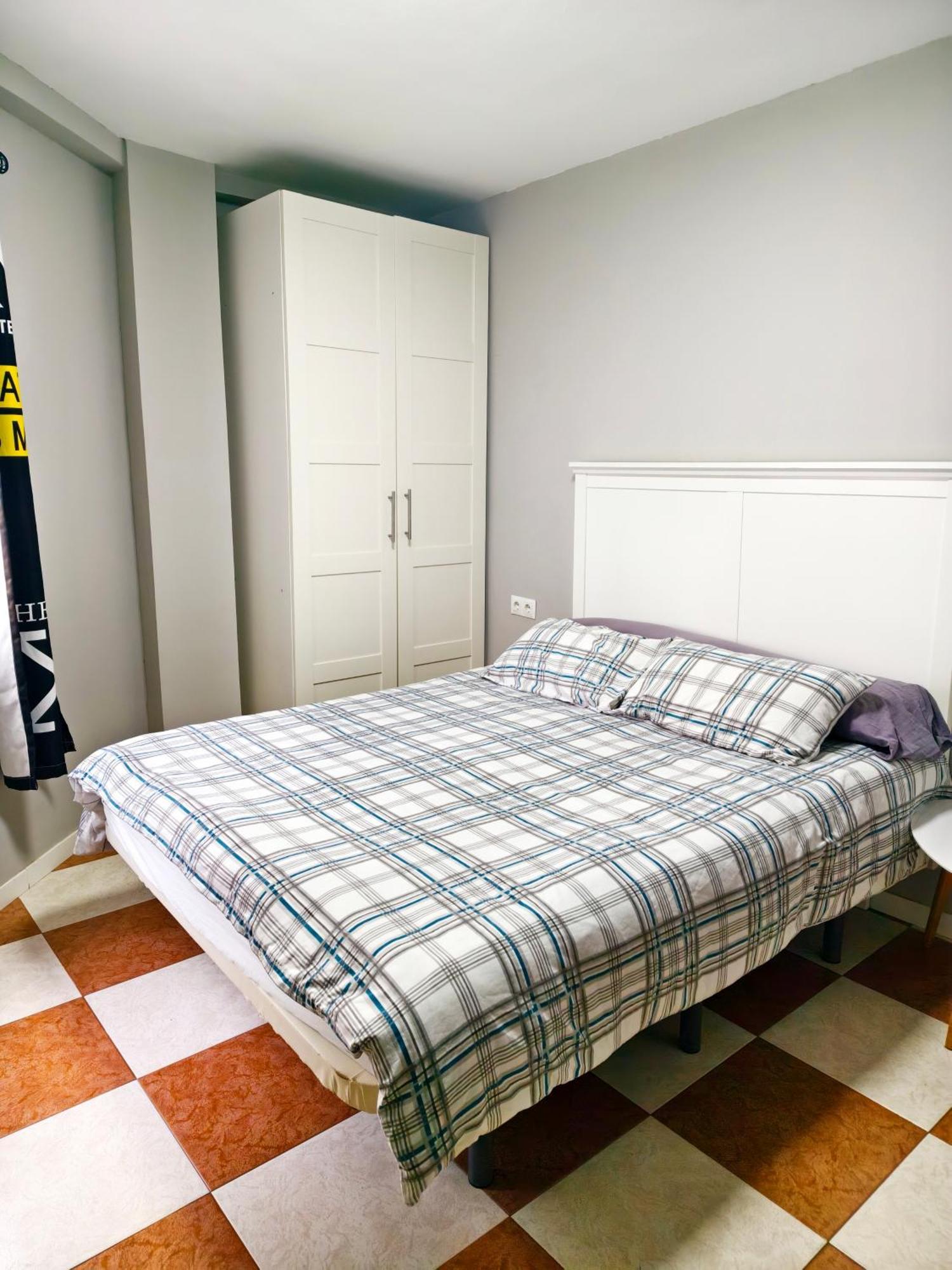 Apartamento Cerca Del Centro 2 Малага Экстерьер фото