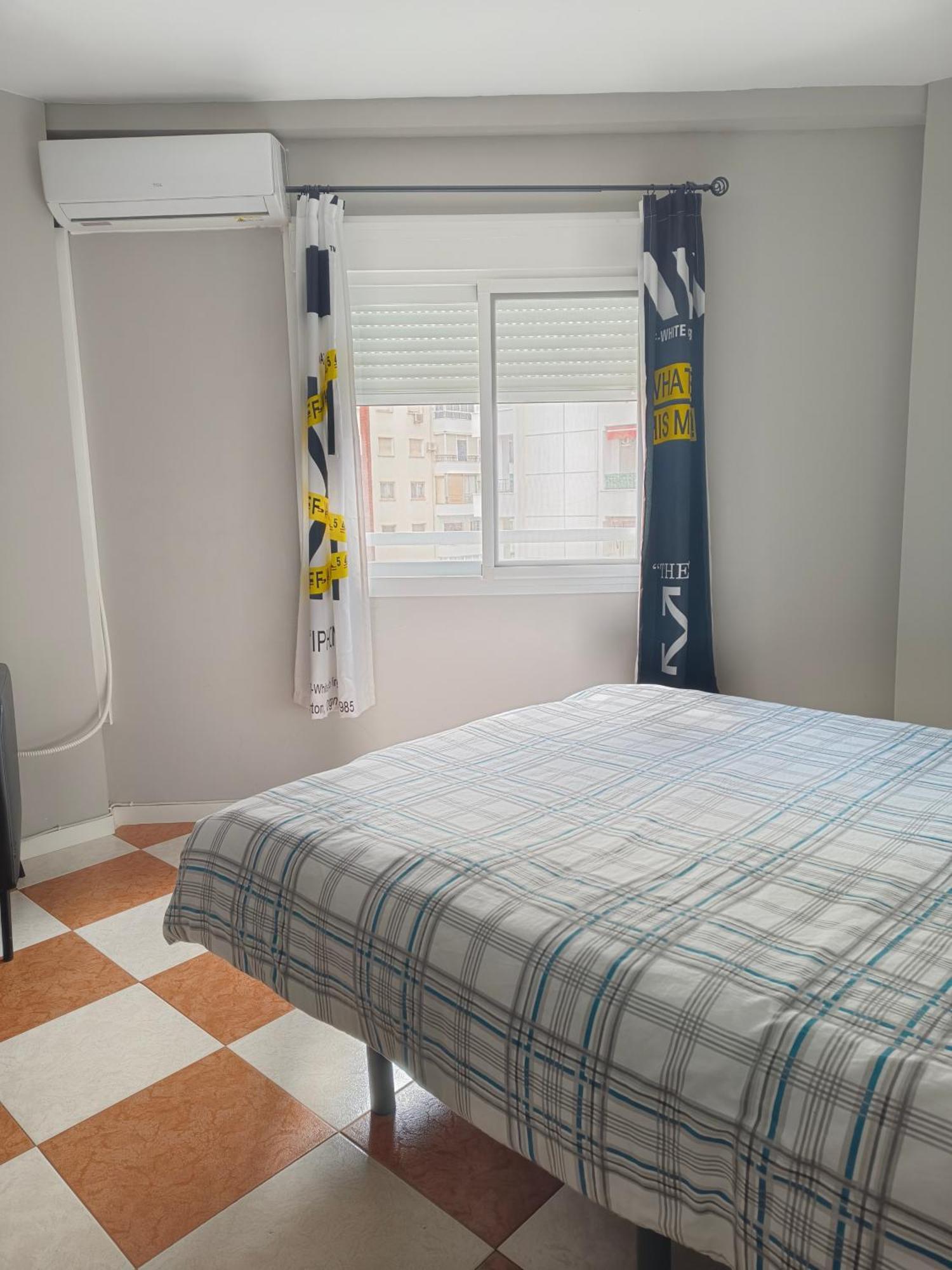Apartamento Cerca Del Centro 2 Малага Экстерьер фото